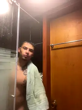 1Panini21 online show from December 15, 2025, 7:52 pm