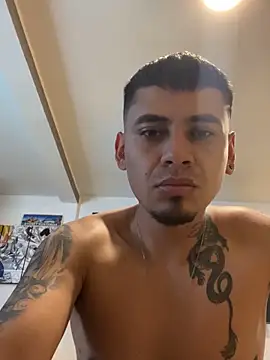 1Panini21 online show from November 30, 2025, 5:25 pm