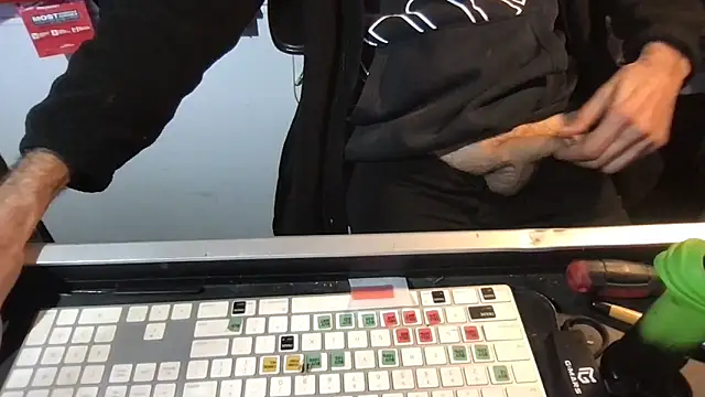 Snapshot of SinlessFreedom7 chatting on February 3, 2026, 6:22 am SinlessFreedom7 online show from February 3, 2026, 6:22 am