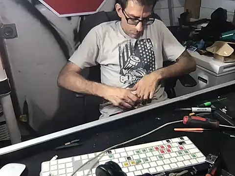 Snapshot of SinlessFreedom7 chatting on February 16, 2026, 5:55 pm SinlessFreedom7 online show from February 16, 2026, 5:55 pm