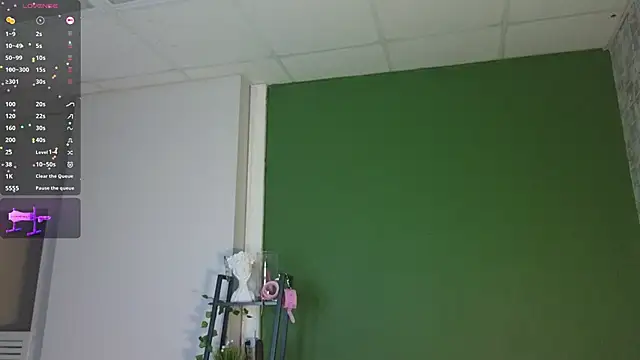 Snapshot of Vlada_vv chatting on April 8, 2026, 5:42 am Vlada vv online show from April 8, 2026, 5:42 am