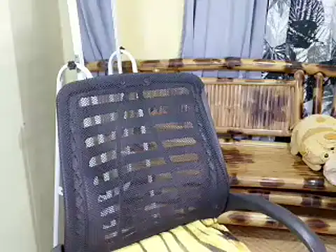 Snapshot of lovelyxmorena chatting on March 25, 2026, 9:35 pm lovelyxmorena online show from March 25, 2026, 9:35 pm