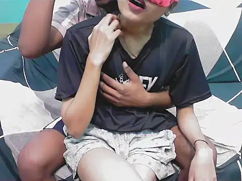 Snapshot of hello_baby01 chatting on February 26, 2026, 5:35 pm hello baby01 online show from February 26, 2026, 5:35 pm