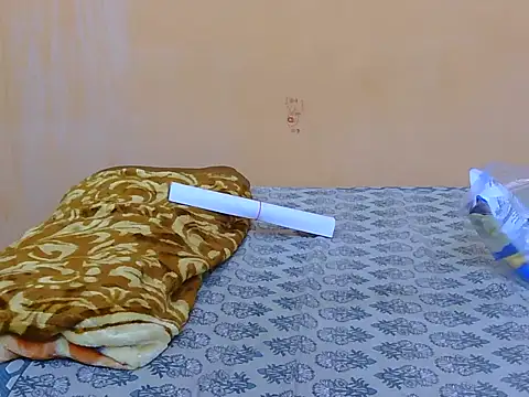 Snapshot of Honey_Baby1 chatting on February 20, 2026, 6:19 am Honey Baby1 online show from February 20, 2026, 6:19 am