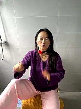 Snapshot of xiaorong3737 chatting on November 22, 2025, 4:33 am xiaorong3737 online show from November 22, 2025, 4:33 am