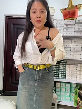tianwei2567 online show from May 9, 2026, 2:37 am