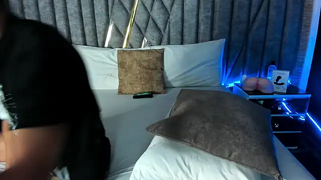 NicolaiKarav online show from February 15, 2026, 11:53 am