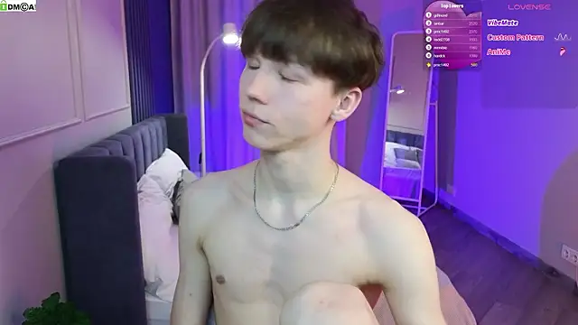 cuMte boy online show from March 7, 2026, 1:12 am