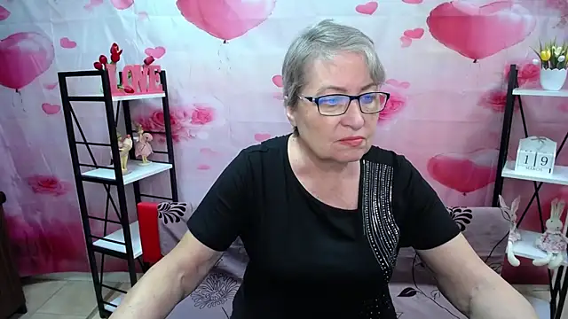 OlgaLuck online show from March 19, 2026, 6:24 am