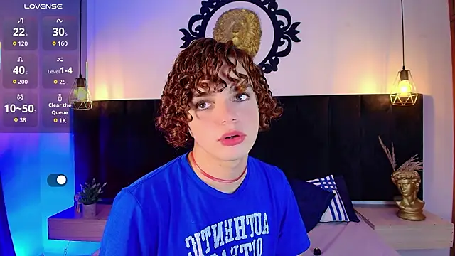 Skyee angel online show from March 4, 2026, 7:43 pm