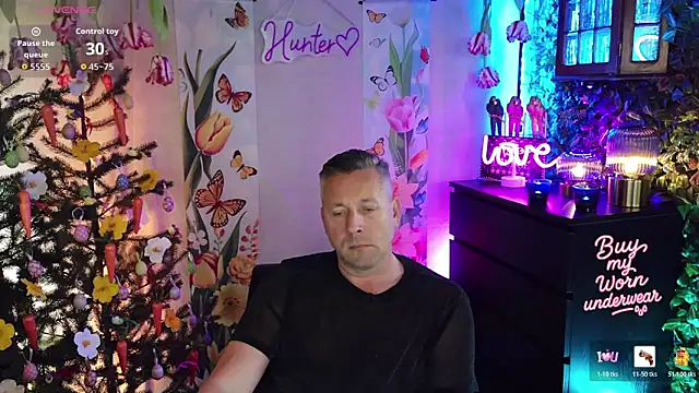 Hunter Fl online show from April 3, 2026, 4:02 pm