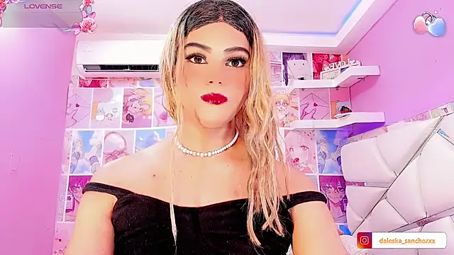 DaleskaSanchez online show from March 15, 2026, 8:05 pm