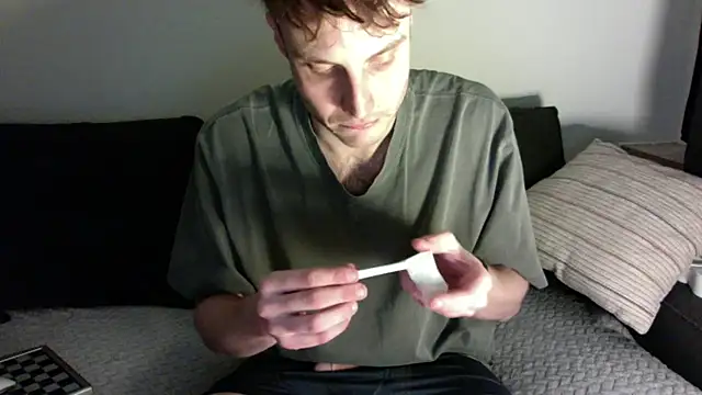 zungzbr online show from November 23, 2025, 5:34 pm