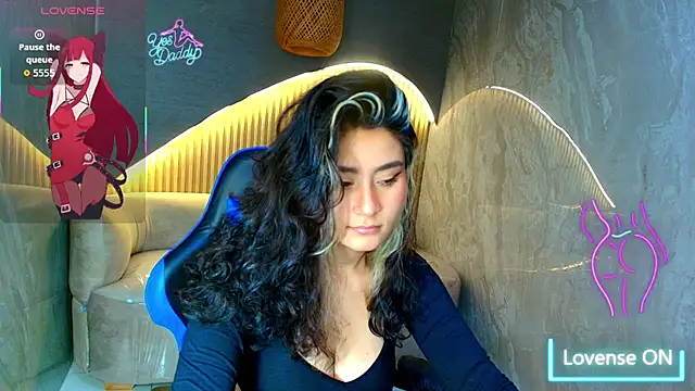 sofi r  online show from February 5, 2026, 1:18 pm