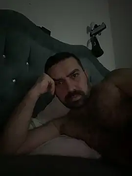 Snapshot of Ali2413 chatting on February 24, 2026, 9:04 pm Ali2413 online show from February 24, 2026, 9:04 pm