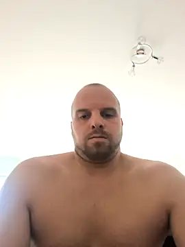 Snapshot of Phoenix2310 chatting on December 18, 2025, 8:52 am Phoenix2310 online show from December 18, 2025, 8:52 am