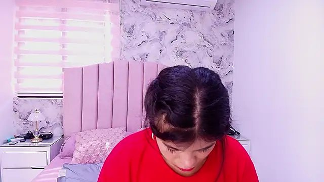 Snapshot of katsumi_yan chatting on February 17, 2026, 7:11 pm katsumi yan online show from February 17, 2026, 7:11 pm