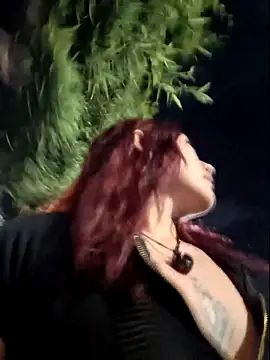 Snapshot of Eveeelyn25 chatting on February 28, 2026, 12:54 am Eveeelyn25 online show from February 28, 2026, 12:54 am