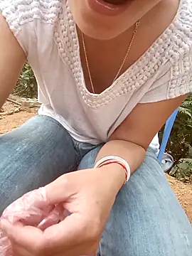 Snapshot of nangmo chatting on April 14, 2026, 10:53 am nangmo online show from April 14, 2026, 10:53 am