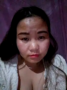 Snapshot of One-two22 chatting on November 23, 2025, 1:10 pm One-two22 online show from November 23, 2025, 1:10 pm