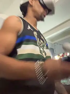 MTheRealrDLlongCrippler online show from December 19, 2025, 1:20 am