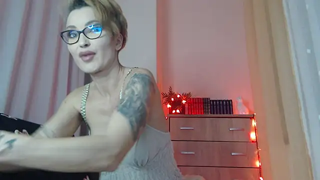 JADAPink    online show from April 8, 2026, 8:10 pm