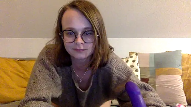 norafack33 online show from February 15, 2026, 7:24 pm