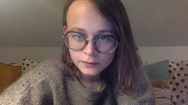 norafack33 online show from February 18, 2026, 5:53 pm