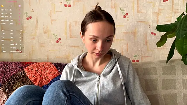 Snapshot of PaulaTisch chatting on February 18, 2026, 3:08 pm PaulaTisch online show from February 18, 2026, 3:08 pm