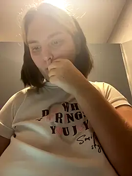 KateBurlesk online show from December 14, 2025, 9:26 am