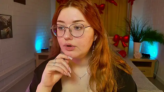 Snapshot of StaceyJensen chatting on February 18, 2026, 9:50 am StaceyJensen online show from February 18, 2026, 9:50 am