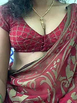 honeygirl6996 online show from June 29, 2026, 6:31 am