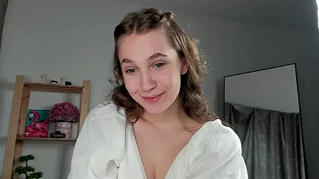 AmillyGile online show from May 15, 2026, 10:02 am