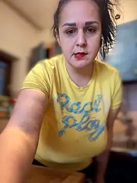 Snapshot of Mary_kansas_bbw chatting on March 1, 2026, 1:55 pm Mary kansas bbw online show from March 1, 2026, 1:55 pm