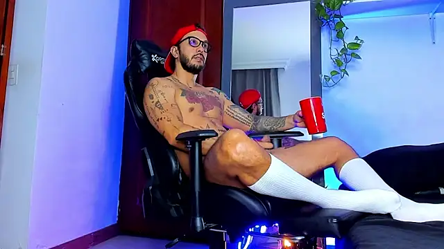 JotaCeliz online show from March 10, 2026, 10:52 am