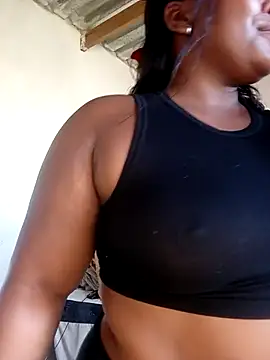 BlackPearlxxo online show from May 10, 2026, 9:35 am