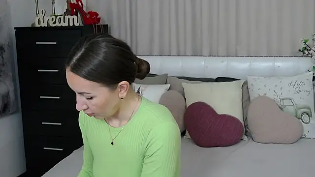 Brandy Gem online show from April 14, 2026, 6:40 am