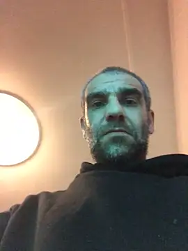 Malvino1934 online show from December 3, 2025, 8:30 pm