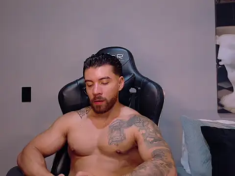 owen seth1 online show from April 21, 2026, 3:02 am