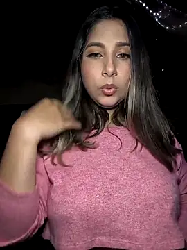 Catalina ramos online show from December 19, 2025, 5:00 am