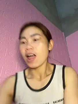 Snapshot of meganmeo chatting on February 8, 2026, 1:03 am meganmeo online show from February 8, 2026, 1:03 am