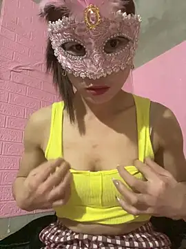 Snapshot of meganmeo chatting on January 18, 2026, 12:14 am meganmeo online show from January 18, 2026, 12:14 am