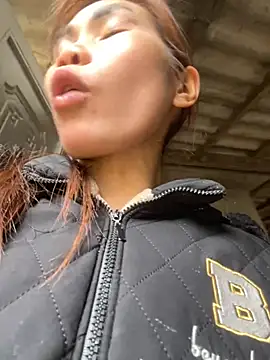 Snapshot of meganmeo chatting on February 11, 2026, 5:51 am meganmeo online show from February 11, 2026, 5:51 am