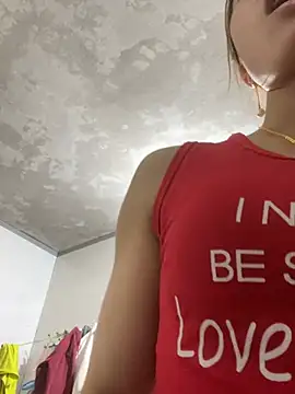 Snapshot of meganmeo chatting on February 18, 2026, 1:40 pm meganmeo online show from February 18, 2026, 1:40 pm