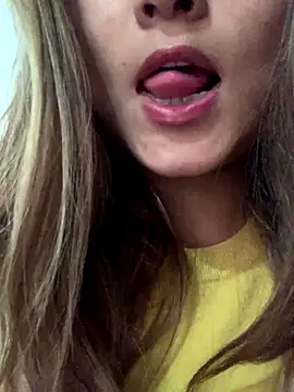 Snapshot of hotladki5 chatting on December 15, 2025, 11:27 am hotladki5 online show from December 15, 2025, 11:27 am