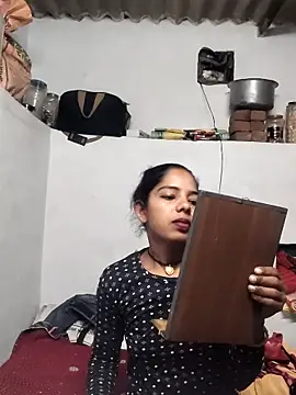 Snapshot of Babita_Gori chatting on April 14, 2026, 11:32 pm Babita Gori online show from April 14, 2026, 11:32 pm