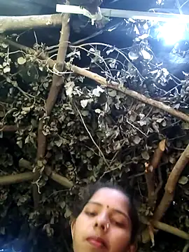 Snapshot of Babita_Gori chatting on February 19, 2026, 6:21 am Babita Gori online show from February 19, 2026, 6:21 am