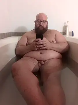 BigBearforCuddles online show from February 10, 2026, 3:38 am