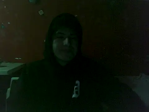 Snapshot of Dan_7579 chatting on June 5, 2026, 8:09 am Dan 7579 online show from June 5, 2026, 8:09 am