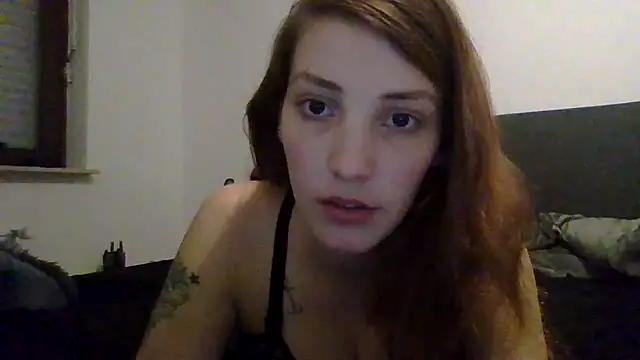 hope23lexi online show from December 2, 2025, 6:31 pm